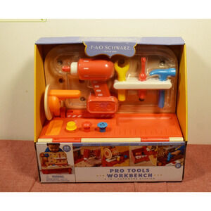 FAO Schwarz Pro Tools Work Bench (Pack Wear)